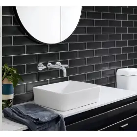Apollo Tile 840175524082 3 Inch X 6 Colorway Glossy Black Glass 5 Sq