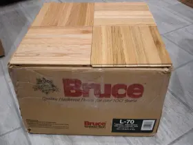 Bruce 000988020762 New 24 Sq Ft. Nos 12x12 Parquet Oak Flooring Oakmont Desert Smooth L-70