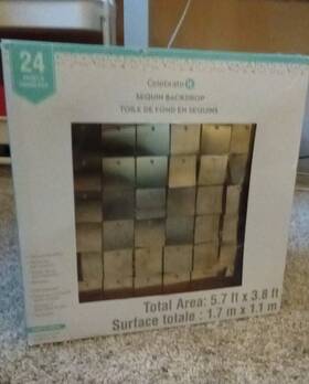 Celebrate It 307170 Sequin Backdrop 24pc Wall Tiles 5.7x3.8