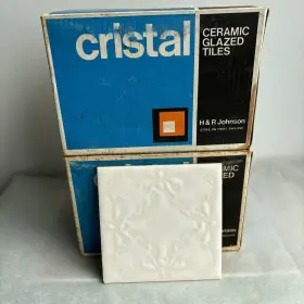 Gt-21 Cristal Vintage H&r Johnson England Ceramic Tile 4.25 Inch White Vf 21 Box 38 Nos Gt-21 Cristal Vintage H&r Johnson England Ceramic Tile 4.25 Inch White Vf 21 Box 38 Nos