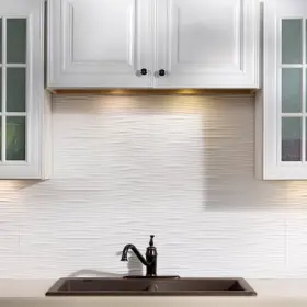 Pb6501 Fasade 18in X 24in Waves Matte White Backsplash Panel 5pk Pb6501 Fasade 18in X 24in Waves Matte White Backsplash Panel 5pk