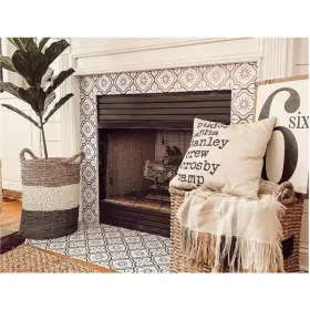 Homeroots 808223431027 7 Inch X Black And White Mosaic Peel Stick Removable