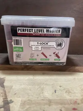 Perfect Level Master 181273000376 1/4 Inch T-lock Floor / Wall Tile Leveling System Spacers Kit