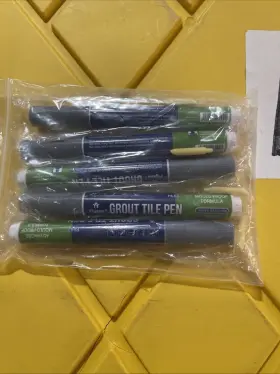 Rainbow Chalk Markers Limited 030105000631 Grout Pen Light Grey Tile Paint Marker Waterproof Pack Of 5 New Rainbow Chalk Markers Limited 030105000631 Grout Pen Light Grey Tile Paint Marker Waterproof Pack Of 5 New