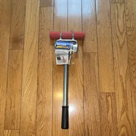 80-832 Superiorbilt Easymat Roller Crack Buster 18-32 Inch Extendable Handle Red 80-832 Superiorbilt Easymat Roller Crack Buster 18-32 Inch Extendable Handle Red