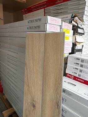 Triumph Rr007-4006-6x48-cl Vinyl Plank Flooring 6 X 48 In Brown Wood Look