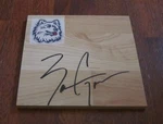 Orlando Magic Ben Gordon Hand Signed Uconn Huskies Logo Floor Tile W/coa. Price: $36.99.